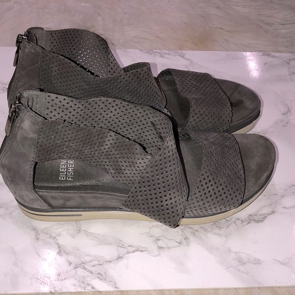 Eileen Fisher Dark Gray Perforated Sandals size 9 - Picture 3 of 7